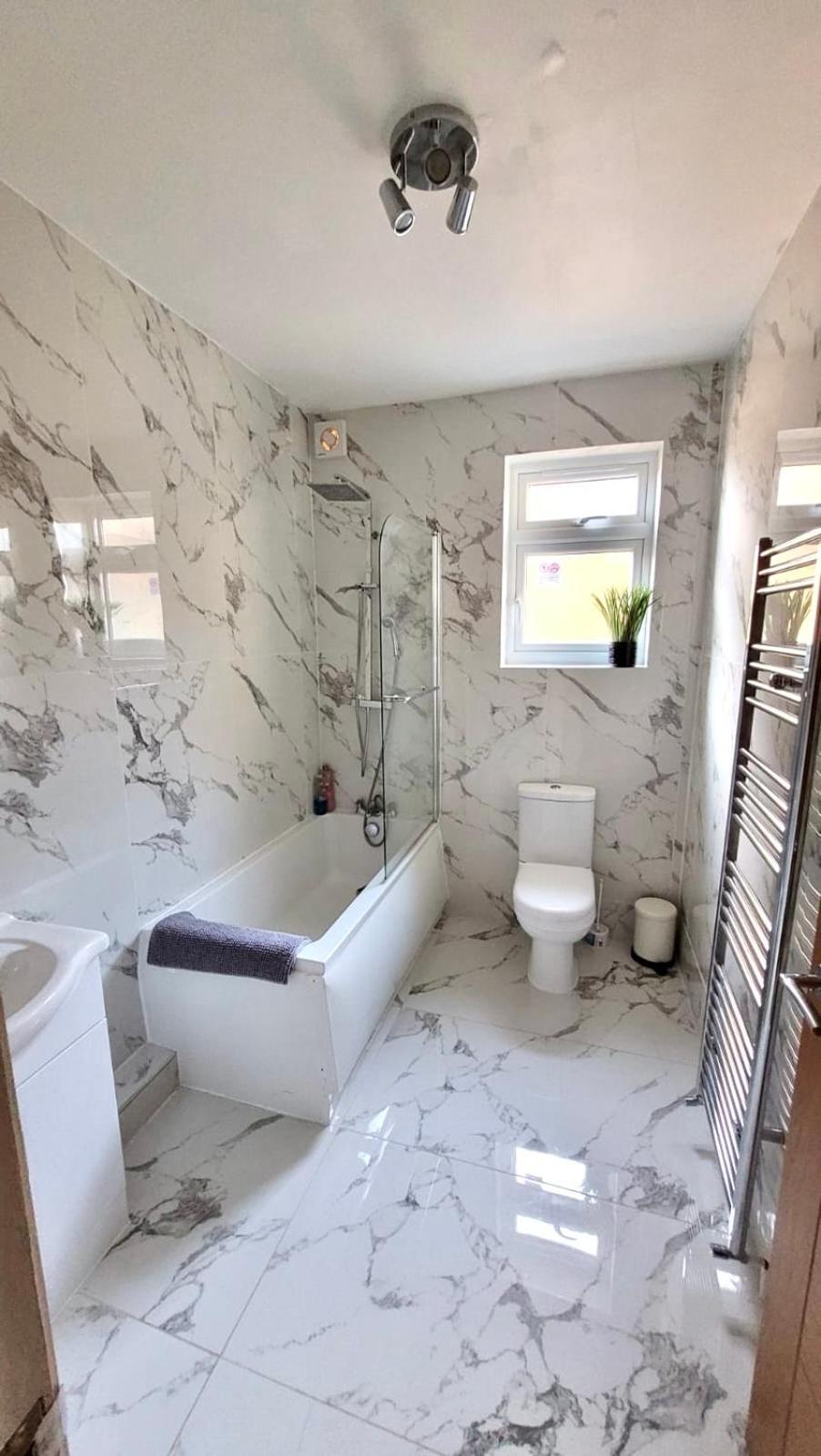 Two Bedroom Flat In Londen Buitenkant foto